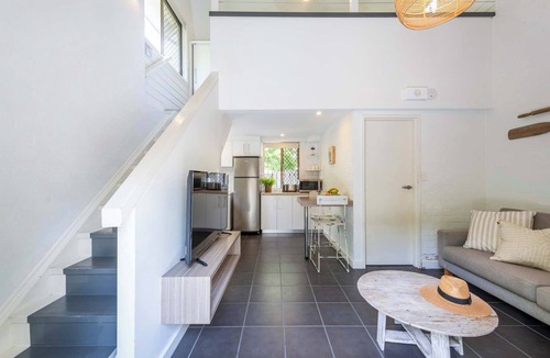 Byron Bay House | Bayshore Bungalow 4 - Oceanstays