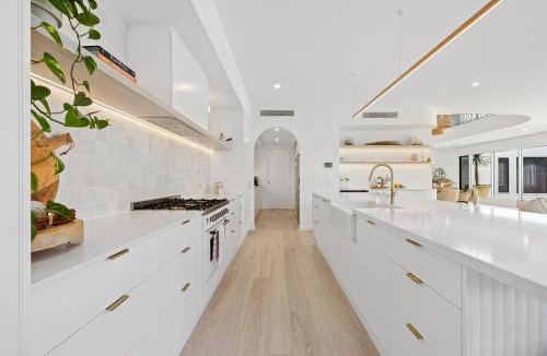 Kingscliff House | Beachfront Mediterranean Retreat