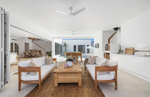 Kingscliff House | Beachfront Mediterranean Retreat