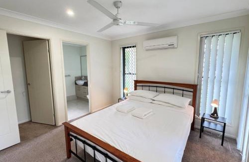 Redbank Plains House | Beautiful 4 BDR House with ensuite and AC