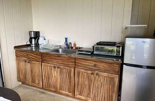 Kukuihaele Apartment | Beautiful ocean views located minutes away from Waipio Valley