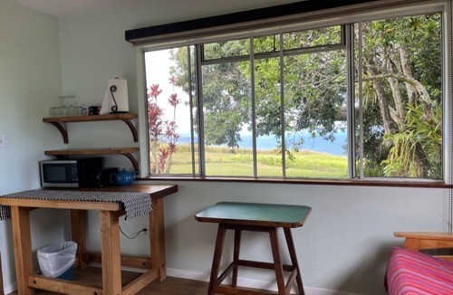 Kukuihaele Apartment | Beautiful ocean views located minutes away from Waipio Valley
