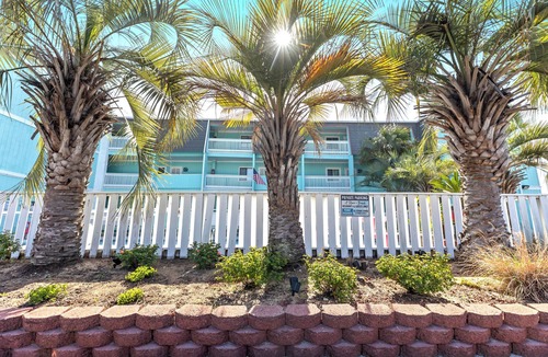 North Carolina Coast Condo | Beautiful Top Floor Oceanfront Condo, Breathtaking Views from Oceanfront Balcony