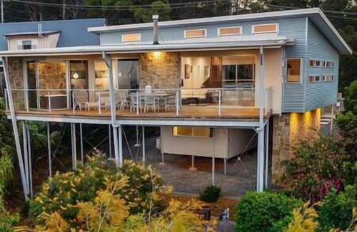 Mount Tamborine House | Blue Cat Retreat Tamborine Mountain