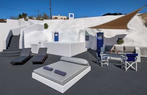 Imerovigli House | BLUE VICE IMEROVIGLI
