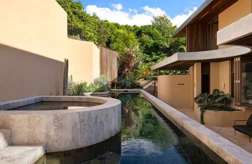 Byron Bay House | Bodhi's Beach House - Luxury 5 Bedroom New Build In Wategos