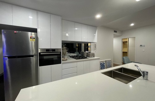 Runaway Bay Apartment | Brand New Apartment