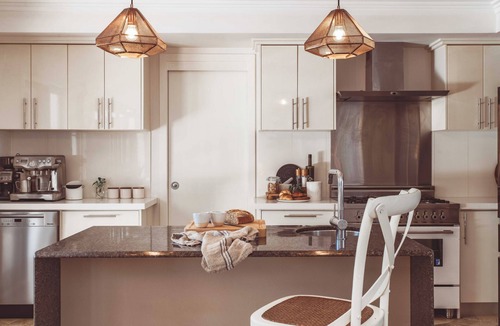 Eagle Heights House | Brand New - The Woodland Residence