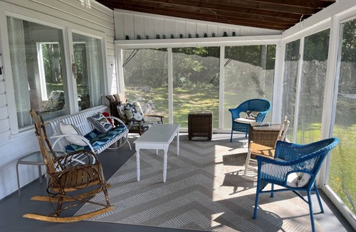 Frontenac Cottage | Breathtaking River Views from Quaint Historic Round Island Cottage