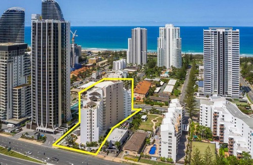 Broadbeach Apartment | Broadbeach Central Apt 600