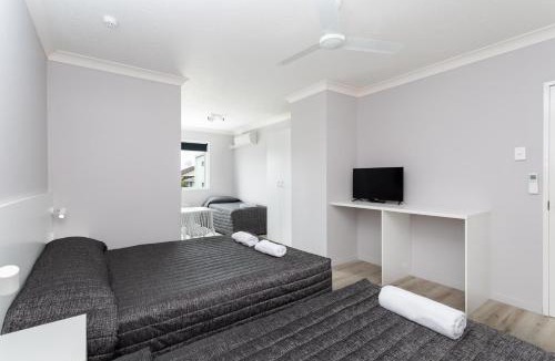 Miami Hotel | Burleigh Gold Coast Motel