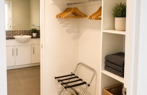 Burleigh Heads Apartment | Burleigh Heads Beachside Swell Apartments 2 Bdms