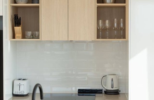 Burleigh Heads Apartment | Burleigh Seaside Sanctuary. Sea Views, Pool, Gym, BBQ Area, steps from beach.