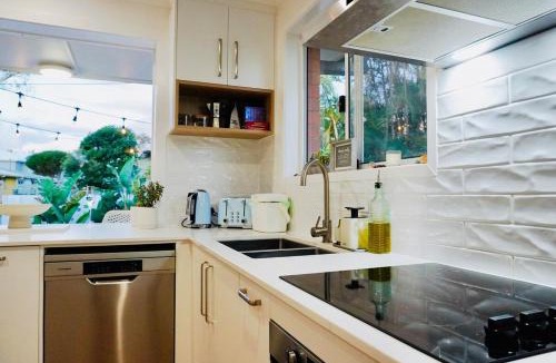 Bogangar House | Cabarita Beach Family Retreat - Walk to Sand