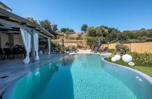 Vatolakkos Villa | Casa Del Miele, private pool, BBQ, mountain view.