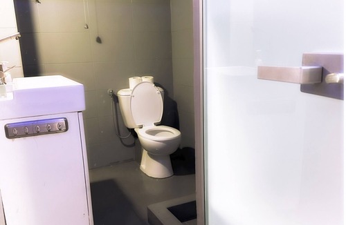 Thessaloniki Apartment | Central Greek Suite with private entrance&yard