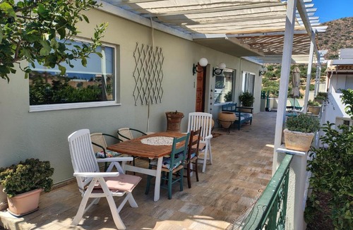 Ellinika Villa | Christina's Cottage
