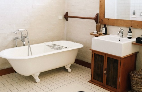 Maclean House | Clarence Suite at The Old Clarence Brewery