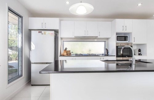 Kingscliff Apartment | Coastal charm on Casuarina Way with a pool!