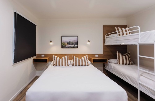 Oxenford Hotel | Coomera Lodge Hotel
