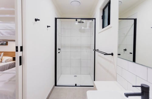 Oxenford Hotel | Coomera Lodge Hotel