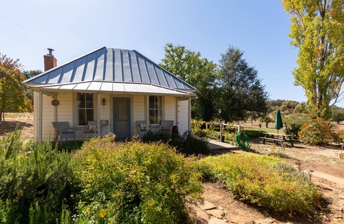 Julian Cottage | Cottage at Rancho La Siesta - Enjoy a stay on a private 40 acre working ranch