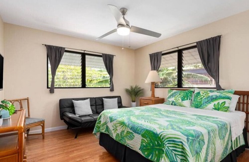 Kona Palisades Apartment | Cozy 2Bedroom with Relaxing Ocean Views and A/C