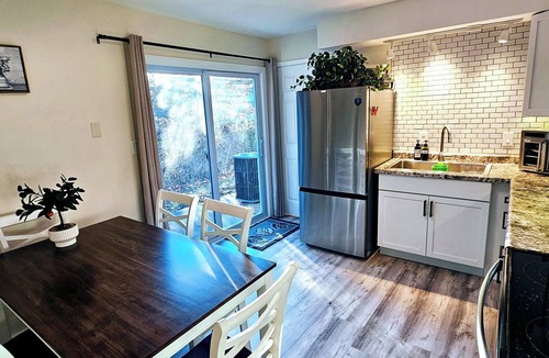 Columbia House | Cozy, well appointed 3-bedroom, 1.5-bath house 10 min from Mizzou