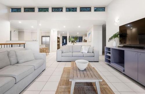 Currumbin House | Currumbin Beachside Retreat