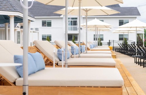 Ogunquit Hotel | Driftaway Hotel and Pool