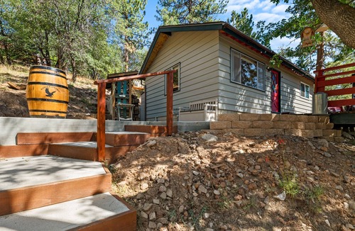 Fawnskin Cabin | Eagle's Landing - Chill forest vibes close to the hiking trails! Board Games!