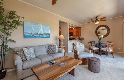 Lihue Condo | East Kauai w/ocean view lanai, open kitchen, WiFi, ceiling fans, TV, DVD–Kaha Lani 209