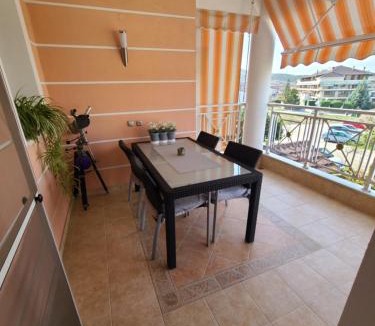Maniakoi Apartment | Effis Home Kastoria - Comfort and Serene Environment