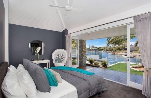 Broadbeach Waters House | Elegant and relaxing, enjoy your own piece of paradise.
