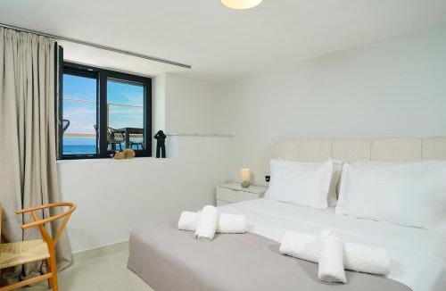 Megalos Prinos House | Elysian Seaside Suite