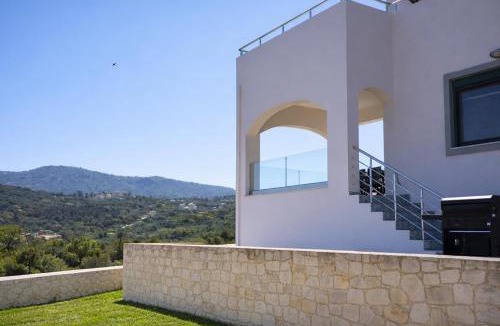 Almyrida Villa | Elysian Seaside Villa