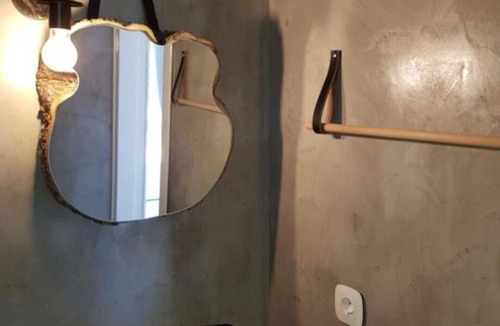 Ithomi House | En kanalion