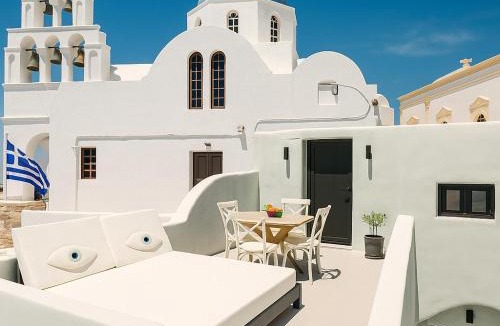 Pyrgos House | Epifany Cave