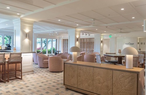 Hanamaulu Apartment | Exclusive Kauai Beachfront Resort with Dining, Bar, Spa, Pool & Waterslide