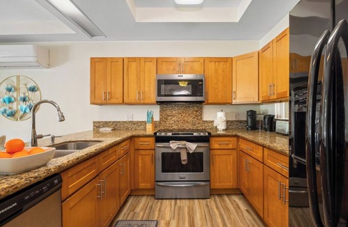 Kapolei Condo | Fairways Ko Olina 27H: Your Ultimate 3BR Retreat in Hawaii with Resort Access