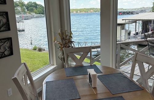 Osage Beach House | Fantastic Location, Beautiful View Of The Lake, In Osage Beach on the 17 MM