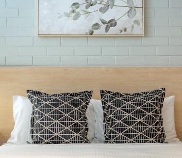 Grafton Hotel | Fitzroy Motor Inn