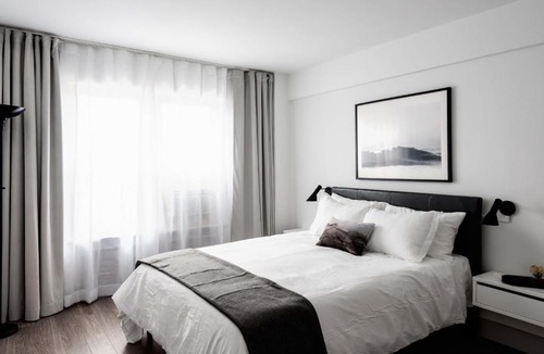 Central West End Apartment | FRONTDESK Modern 1 BR Apt near MO History Museum