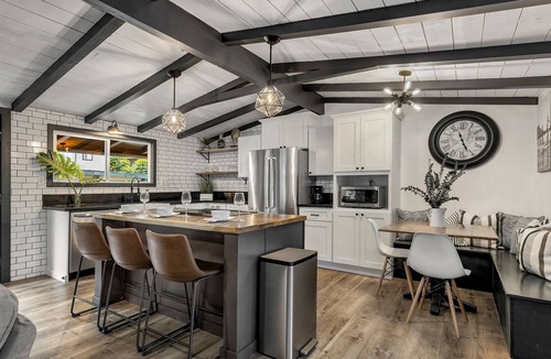 Waialee House | Get ready to escape to Oahu’s fabled North Shore!