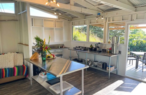 Kealakekua House | Gingerhill Farm Retreat
