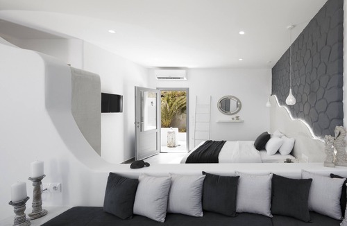 Imerovigli House | Golden East Hotel