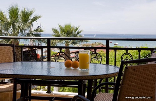 Vassiliki Hotel | Grand Resort nefeli