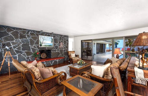 Kalaoa House | 🏖️Great Ocean Views | Private Pool | WiFi | Expanded Lanai!