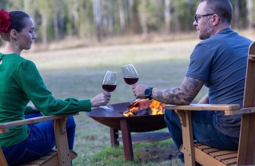 Bunburra House | Gumtop - Luxury Farmhouse Cabin