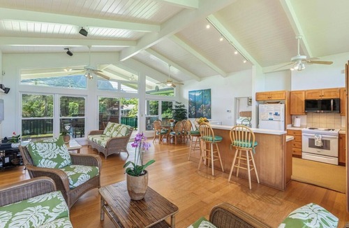 Wainiha House | Haena Sunrise, Great Mountain & Waterfall Views, 2-Minute Walk to Beach
